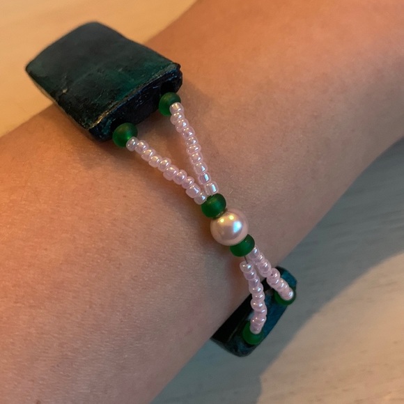 2x14$ ☃️ ❄️ Creation -  Recycle Green wooden and metal pieces Bracelet - Picture 3 of 6